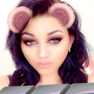 Meet your Posher, Dolly